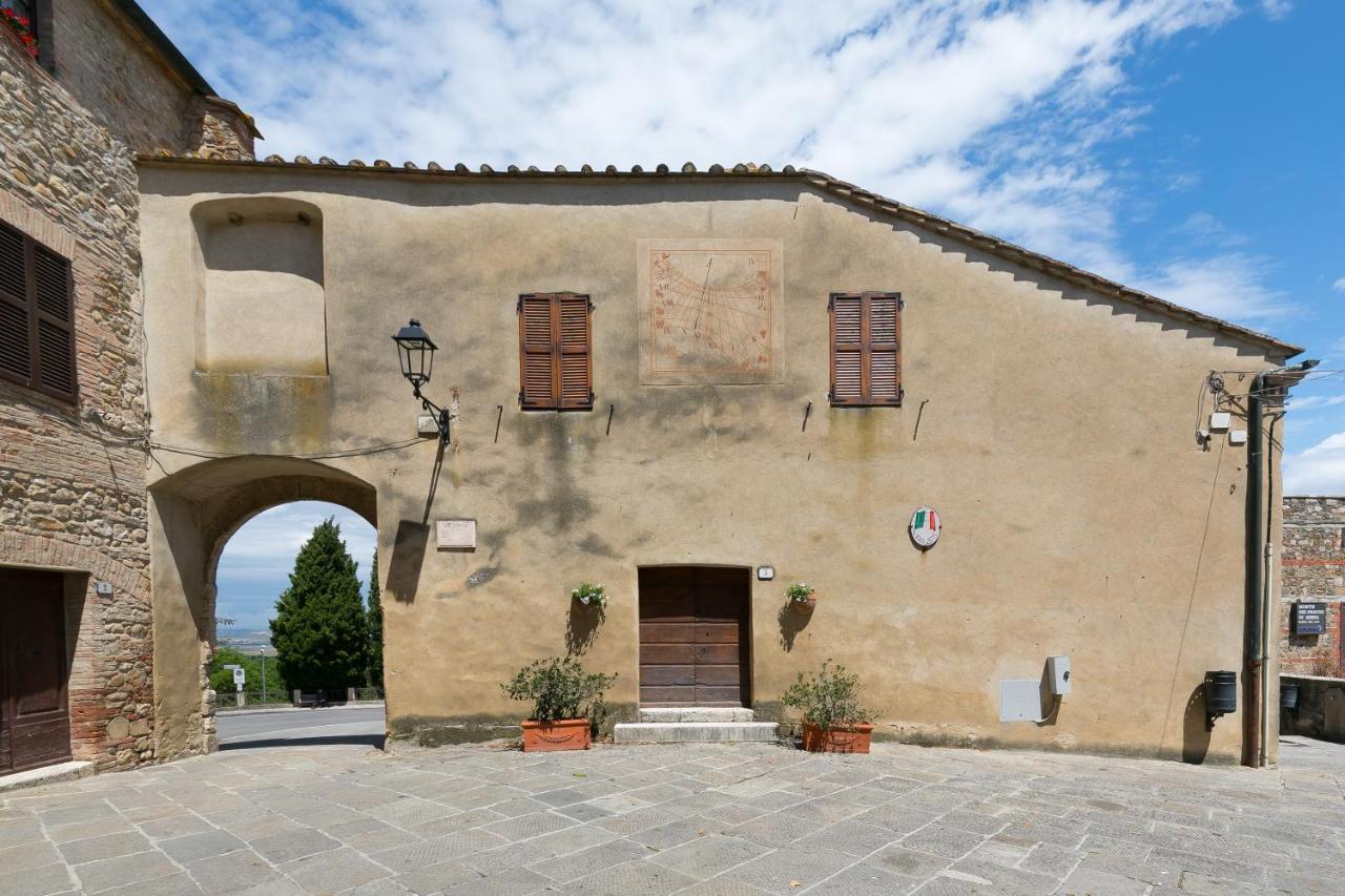 Noi2+2 Vacanze - App. Andrea Contignano Extérieur photo