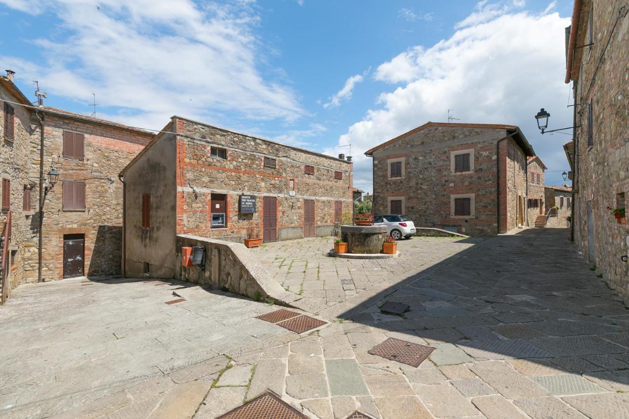 Noi2+2 Vacanze - App. Andrea Contignano Extérieur photo